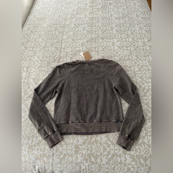 🆕 NWT Anthropologie • T.La Ruched Sweatshirt • Medium • Black - Picture 8 of 14